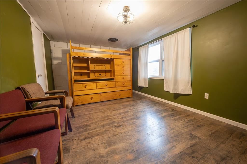 211 Skyline Drive — photo 23