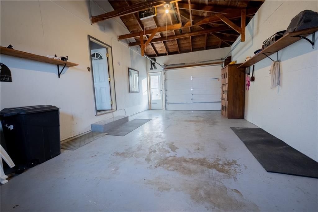 211 Skyline Drive — photo 29