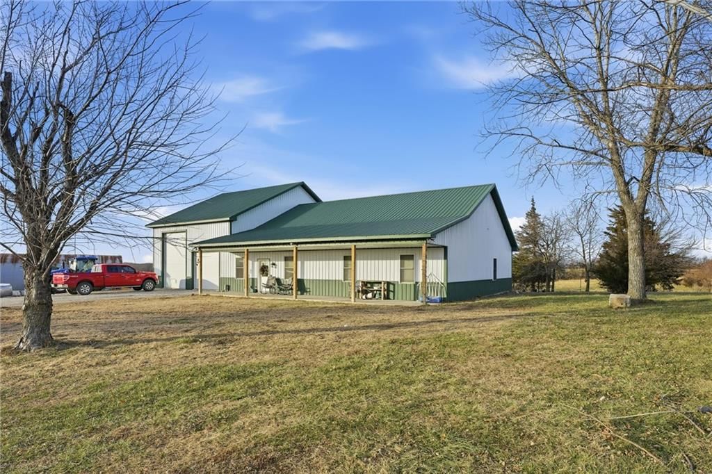 9857 SW Duroc Drive — photo 3