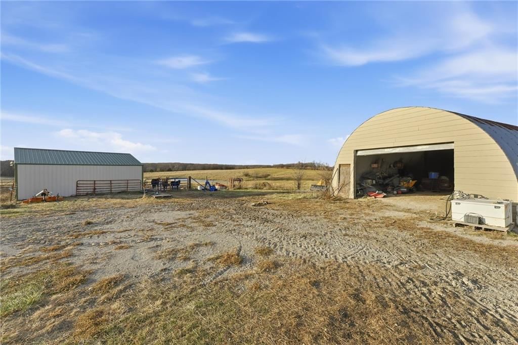 9857 SW Duroc Drive — photo 32