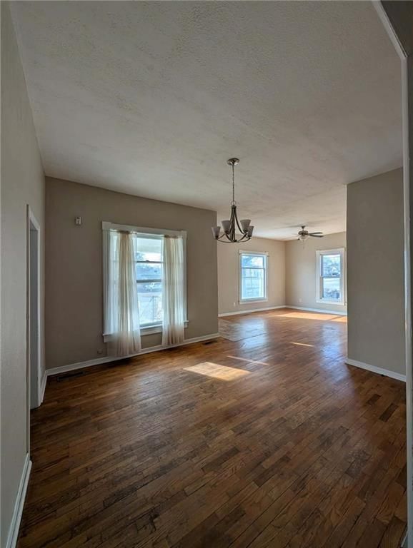 339 W 6th Avenue — photo 13