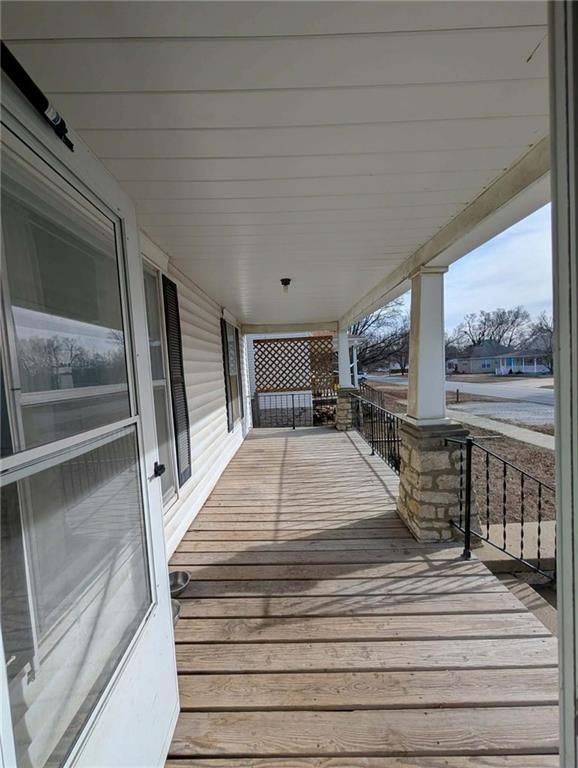 339 W 6th Avenue — photo 17