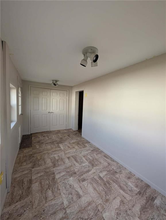 339 W 6th Avenue — photo 35
