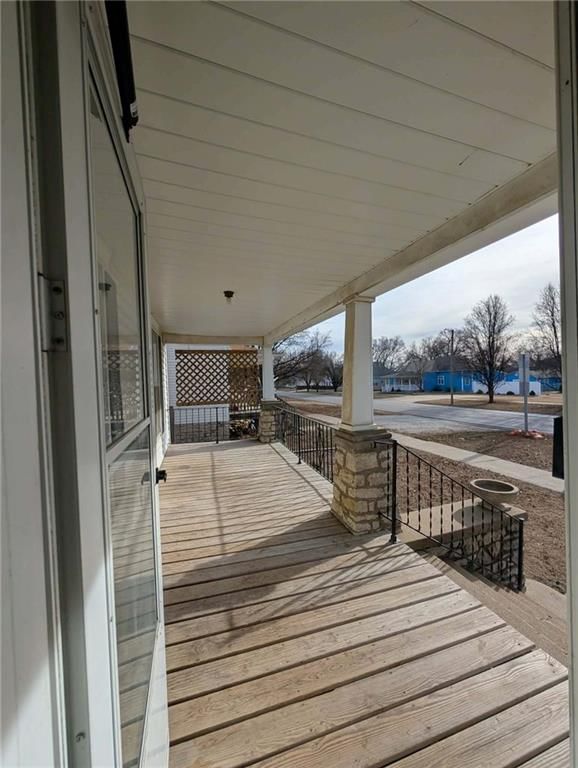 339 W 6th Avenue — photo 40
