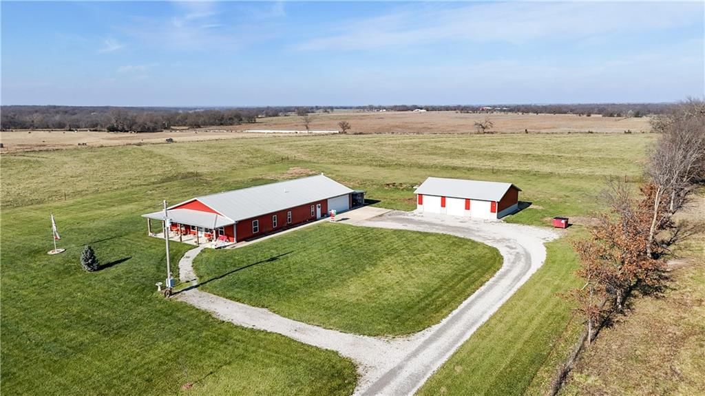 31833 W Highway, Smithton, MO