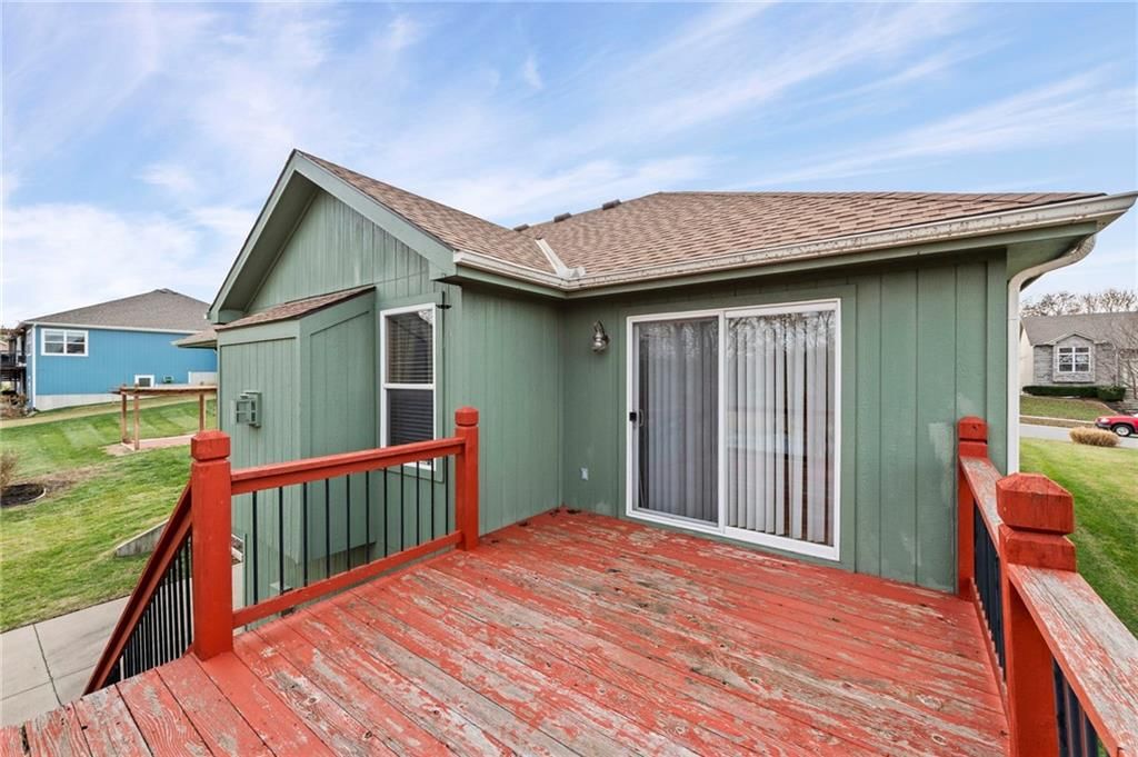 4923 Parkway Drive — photo 29