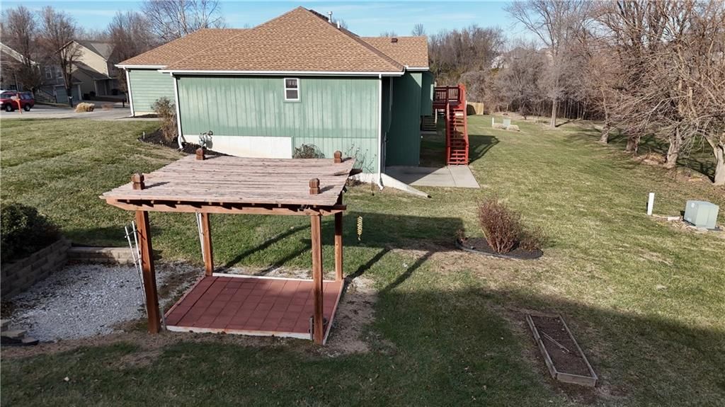 4923 Parkway Drive — photo 40