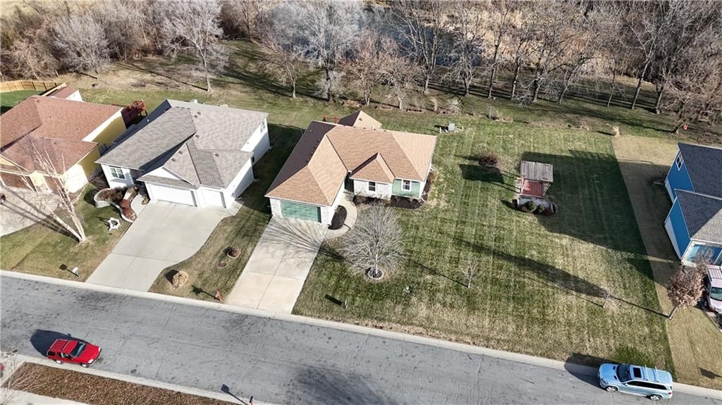 4923 Parkway Drive — photo 47