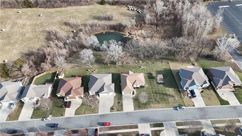 4923 Parkway Drive — photo 51