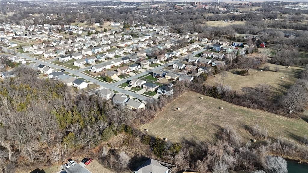 4923 Parkway Drive — photo 53