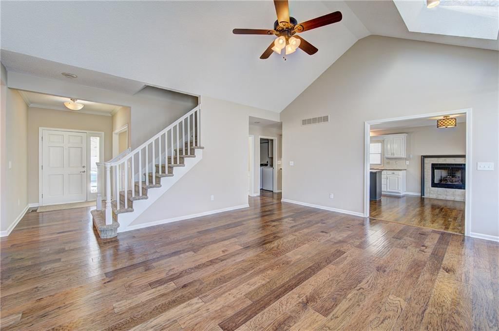 4212 SW Leeward Drive — photo 4
