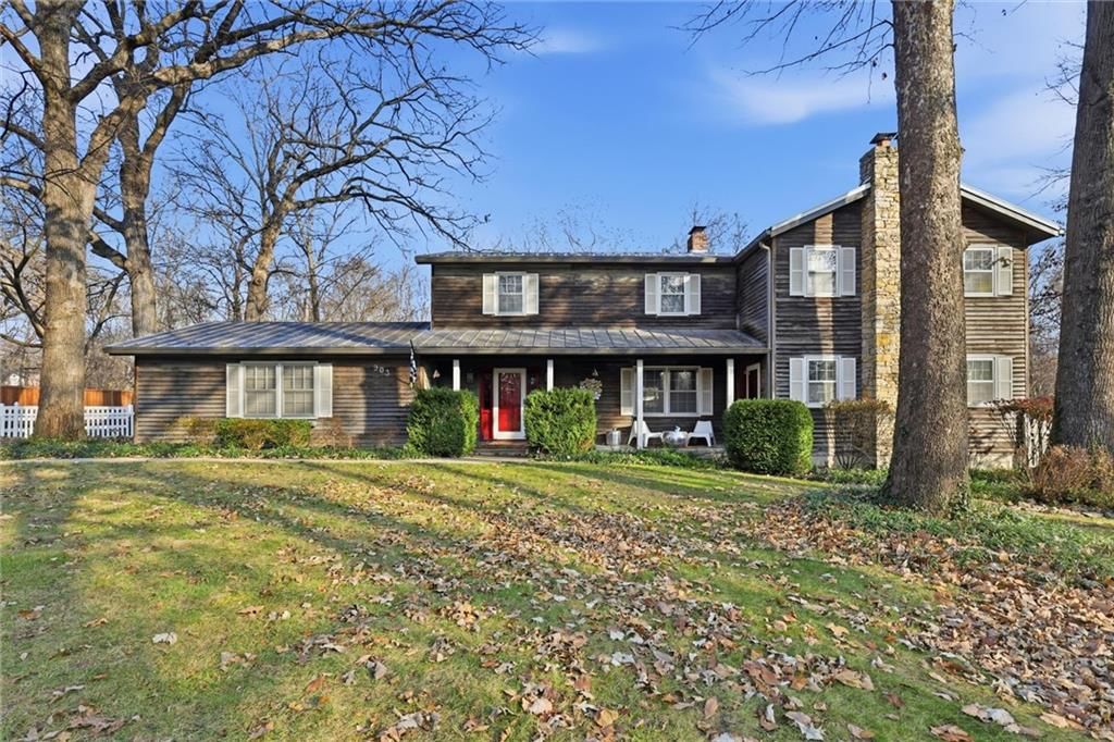 903 Halsey Circle, Harrisonville, MO