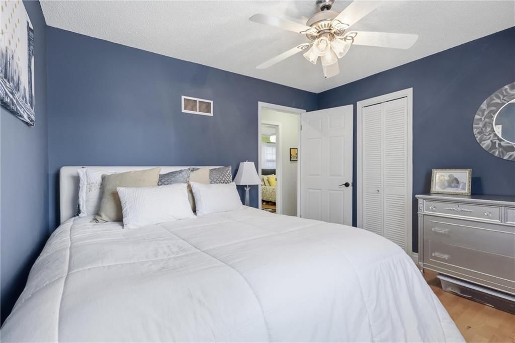 903 Halsey Circle — photo 30