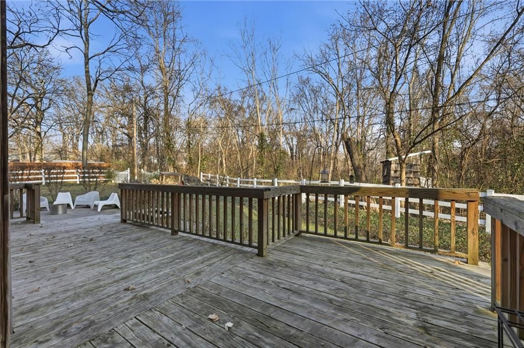 903 Halsey Circle — photo 35