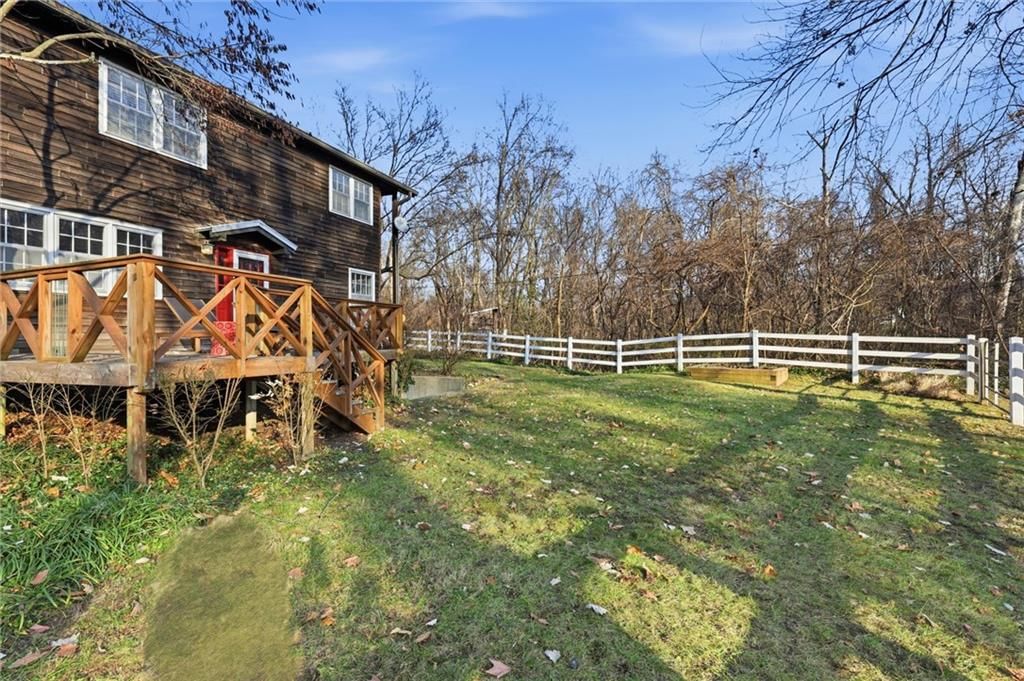 903 Halsey Circle — photo 36