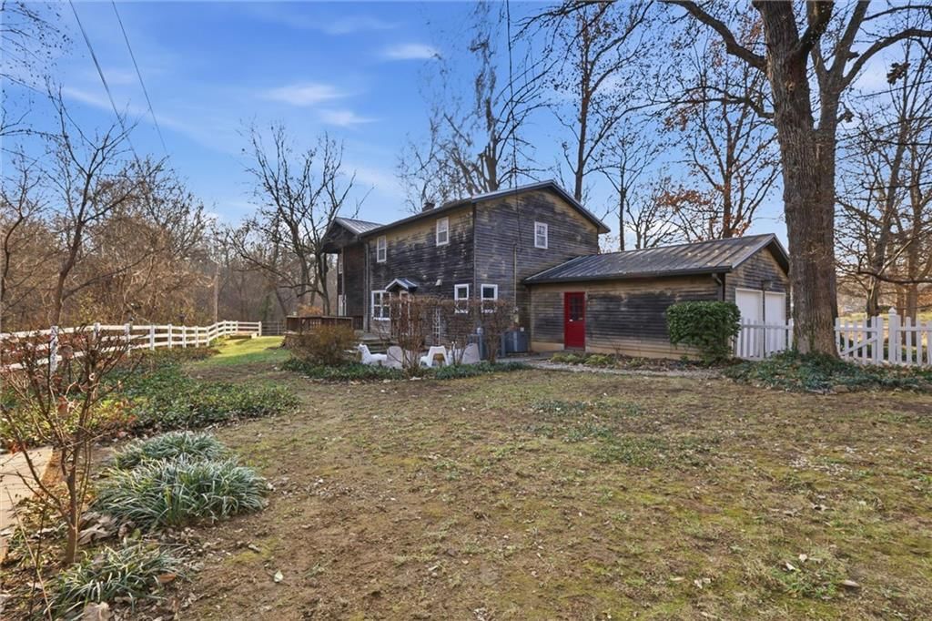 903 Halsey Circle — photo 39