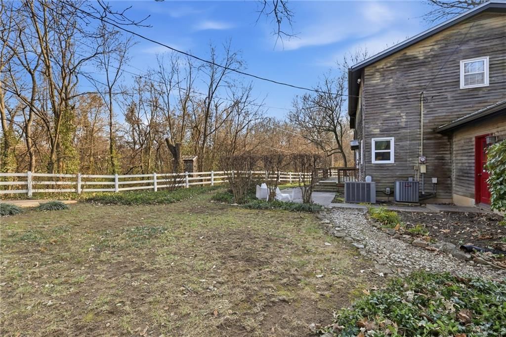 903 Halsey Circle — photo 40