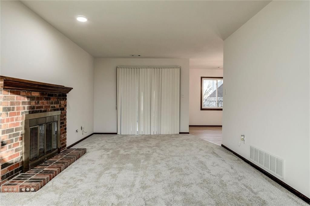 3220 Creekwood Drive — photo 5