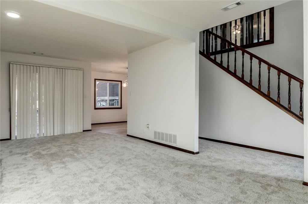 3220 Creekwood Drive — photo 6