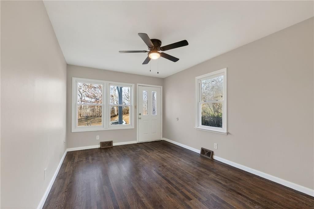 8727 E Lexington Avenue — photo 8
