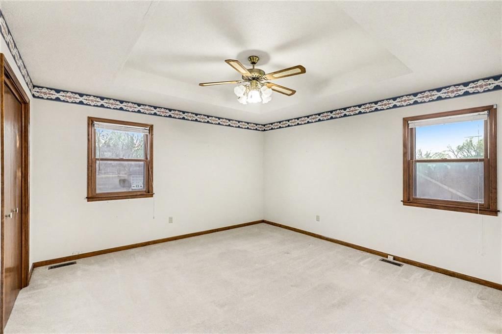 702 N Patton Street — photo 12