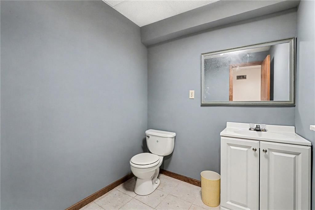 702 N Patton Street — photo 19