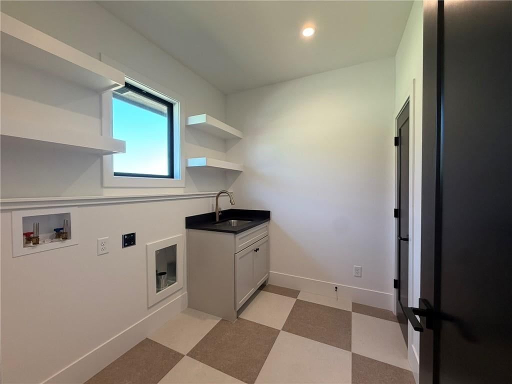 8982 Ginger Street — photo 28