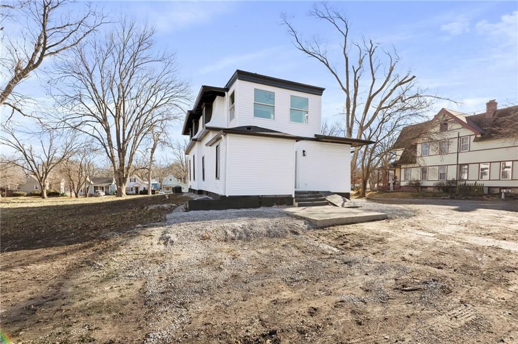 236 S Ash Street — photo 6