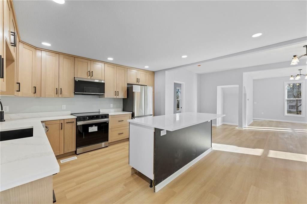 236 S Ash Street — photo 11