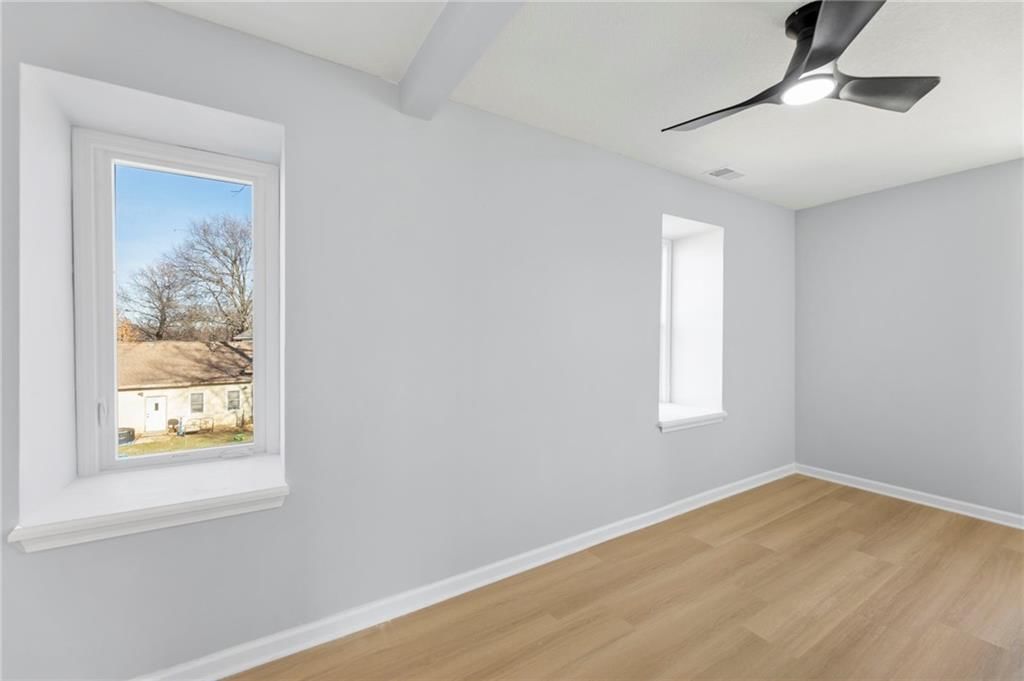 236 S Ash Street — photo 24