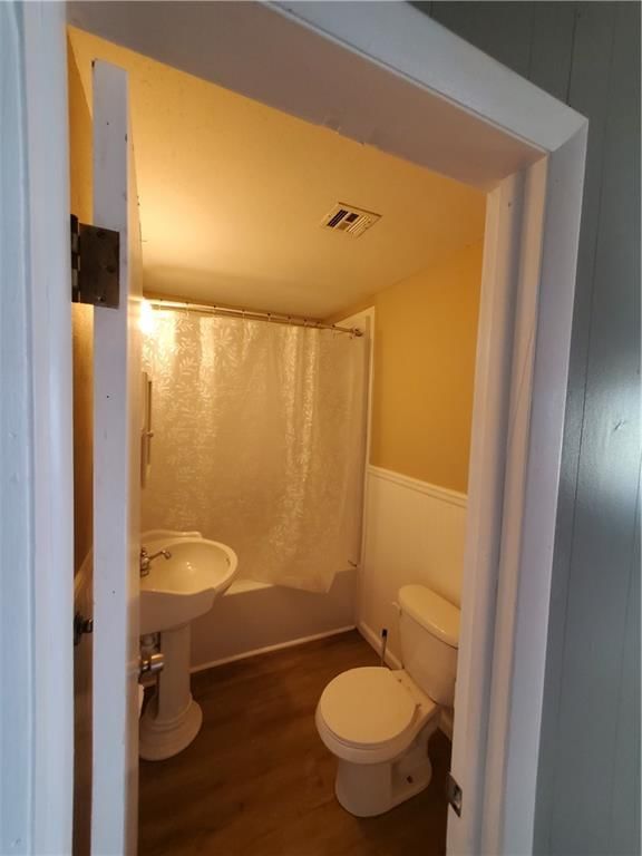 202 E linn Street — photo 12