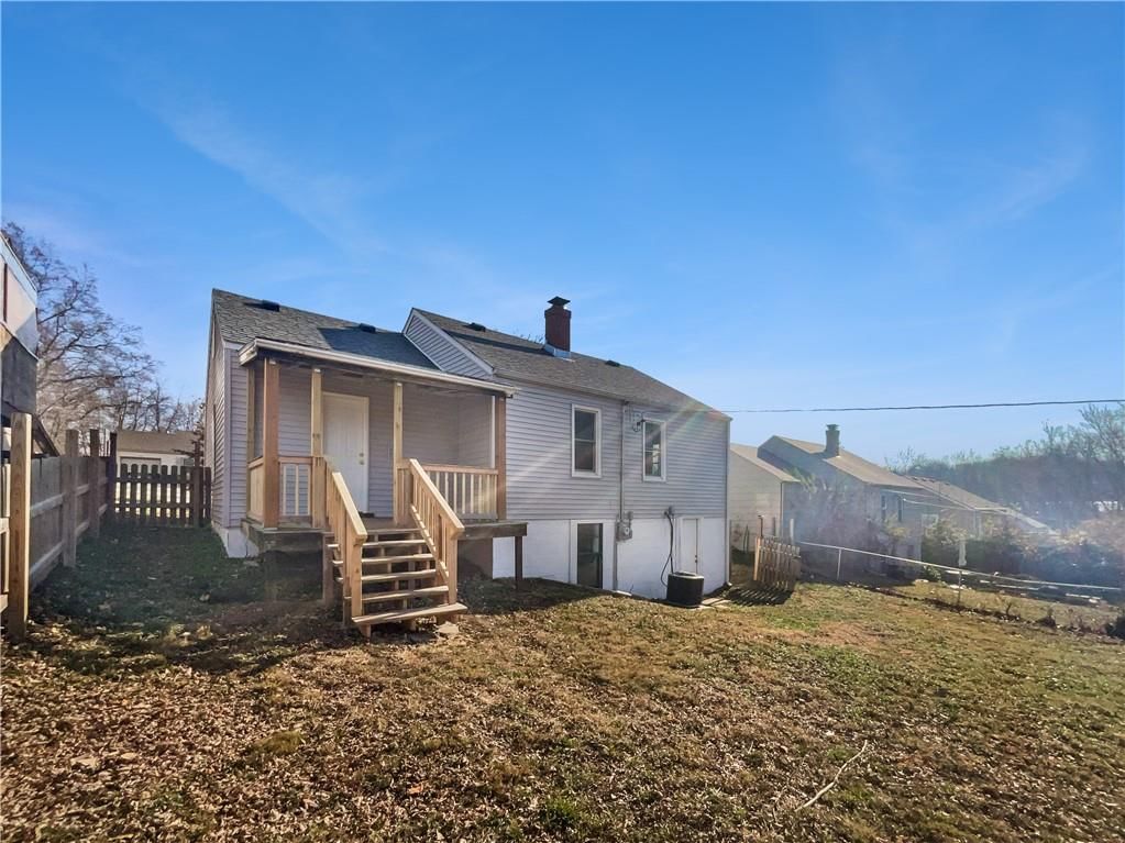 4444 N Chestnut Avenue — photo 5