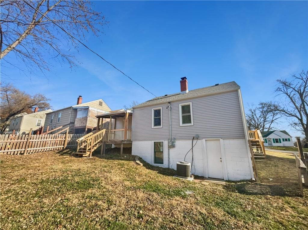 4444 N Chestnut Avenue — photo 7