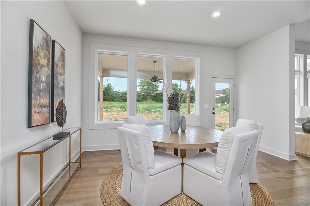 11441 S Langley Street — photo 43