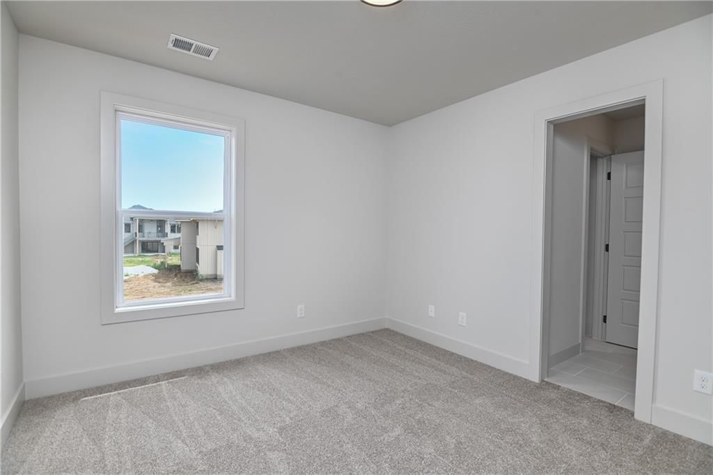 11441 S Langley Street — photo 68