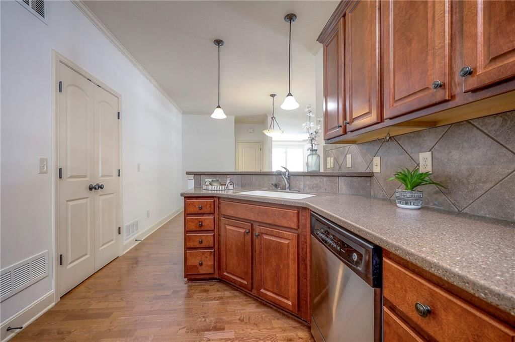 11238 S RENE Street — photo 15