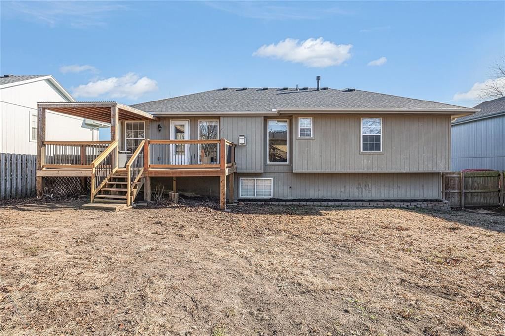 828 SW Country Hill Drive — photo 20