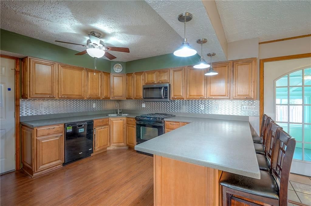 6509 NW Twin Oaks Drive — photo 7