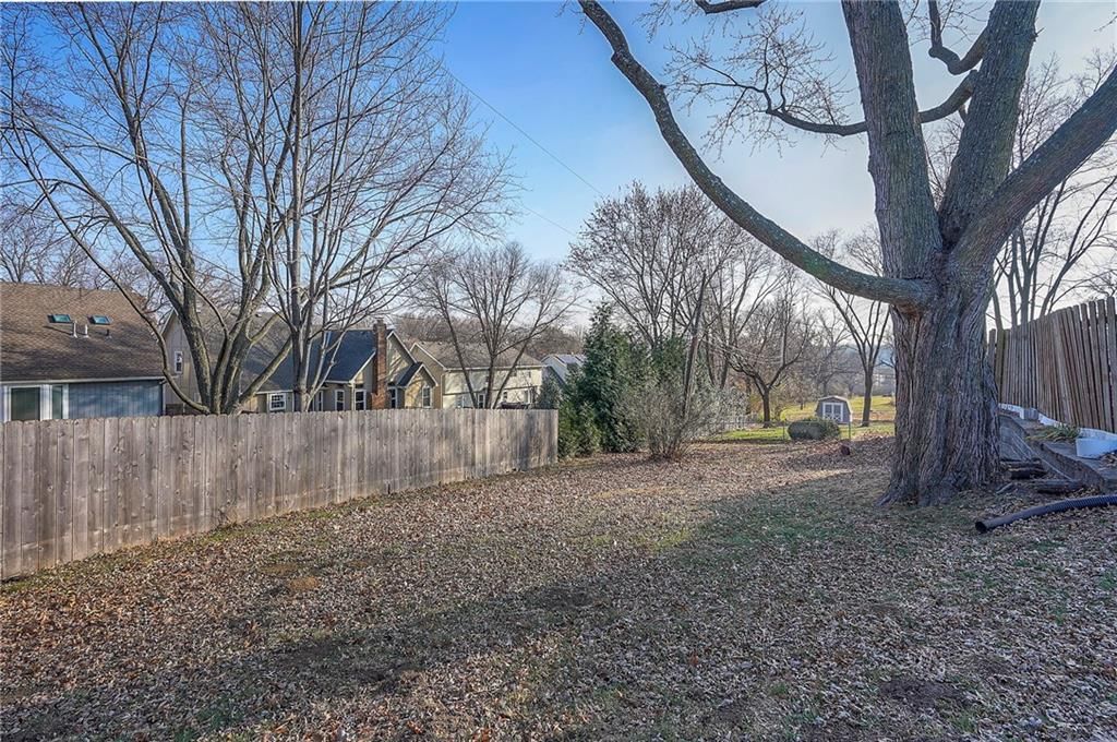 6509 NW Twin Oaks Drive — photo 20