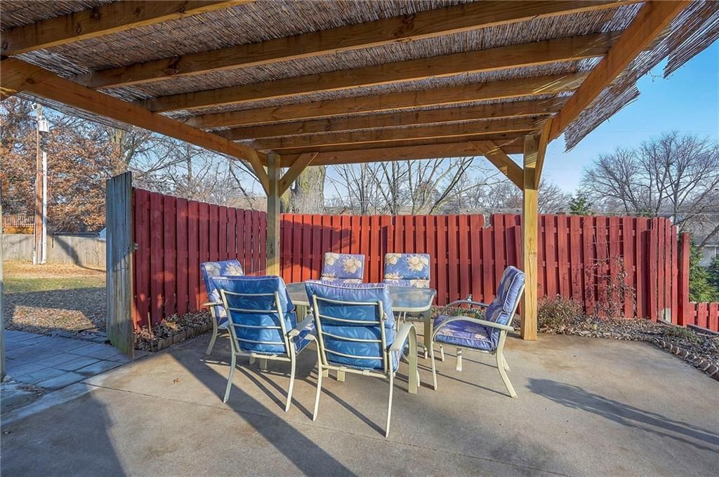 6509 NW Twin Oaks Drive — photo 22