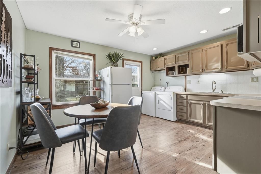 1829 Brook Street — photo 12