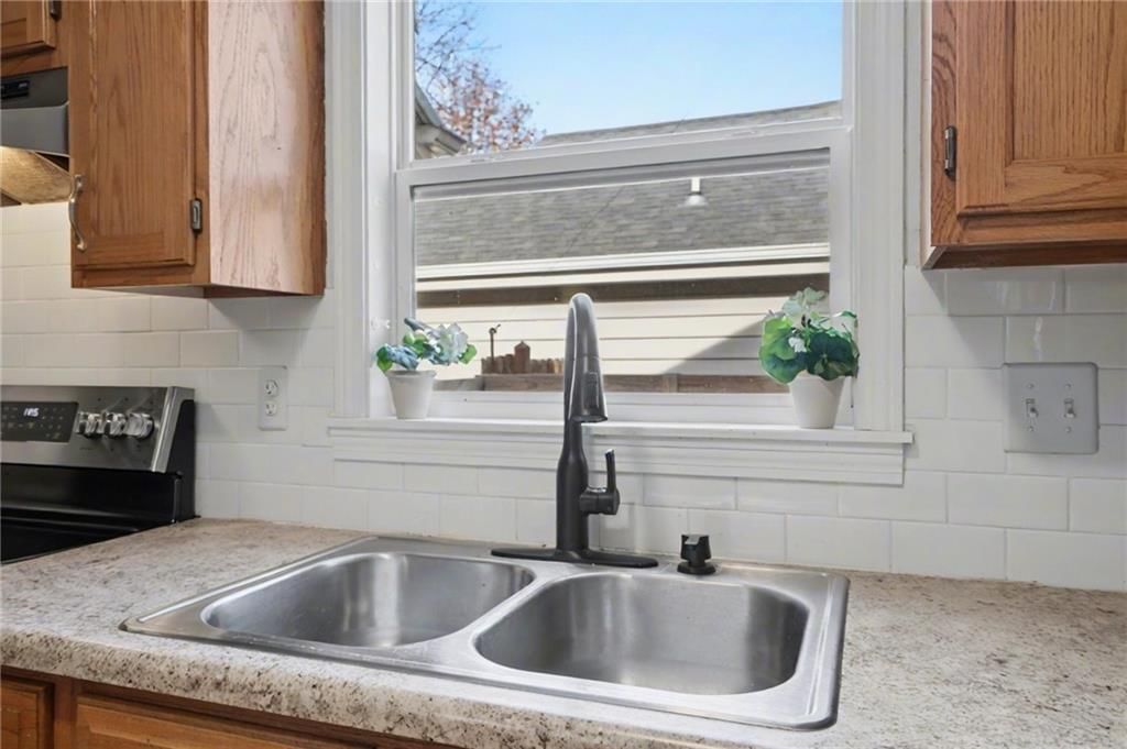 416 Eldridge Street — photo 12