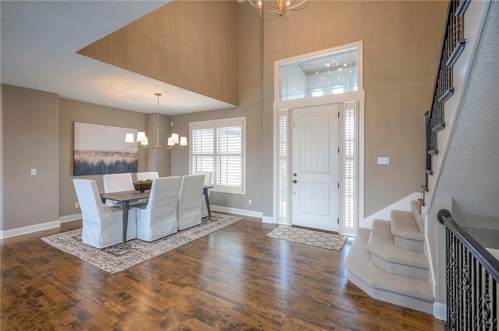 10502 N Willow Avenue — photo 9