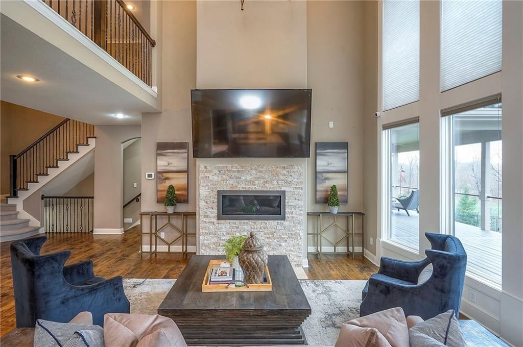 10502 N Willow Avenue — photo 17
