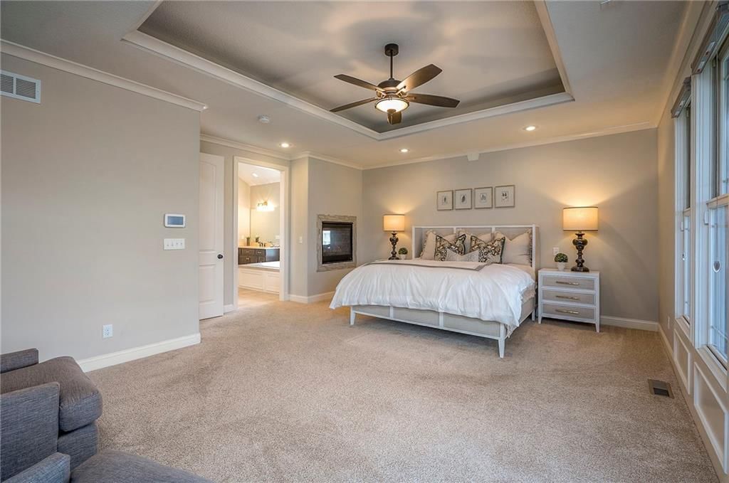 10502 N Willow Avenue — photo 35