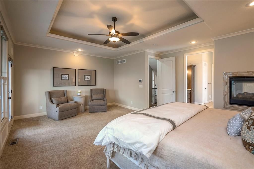 10502 N Willow Avenue — photo 36