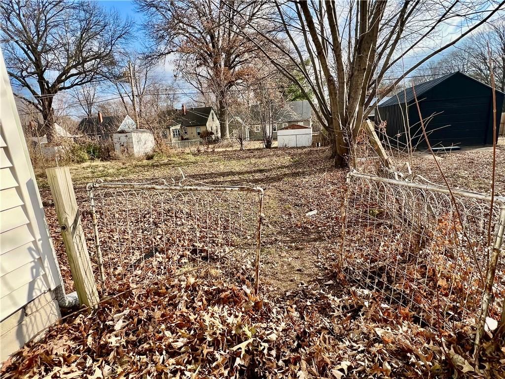6809 Hunter Street — photo 12