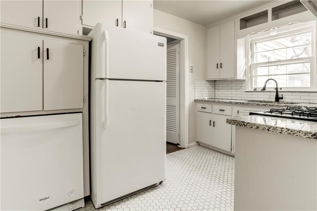 5333 Outlook Street — photo 4