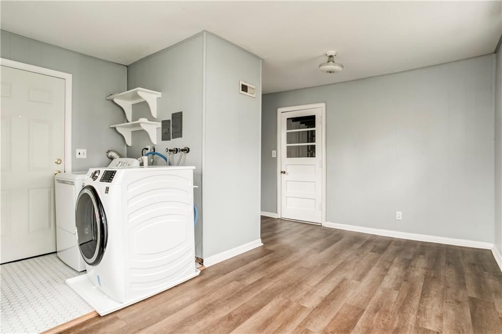 5333 Outlook Street — photo 16