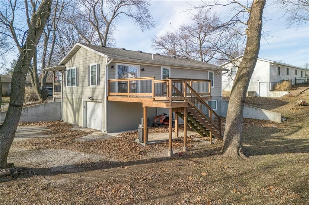 1003 Shelton Street — photo 25